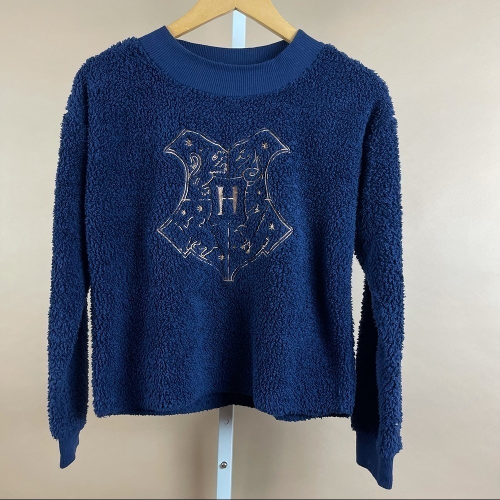 Harry Potter Small Sherpa Hogwarts Crest Pullover Sweatshirt Teddy Faux Fur